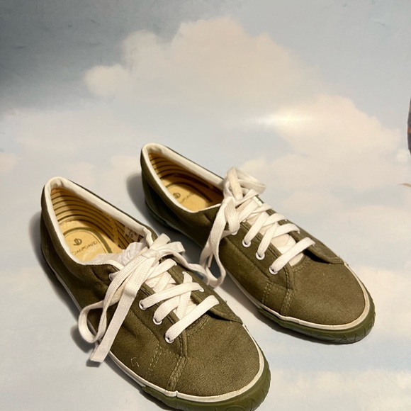 Joan&david womans sneaker - Picture 10 of 13